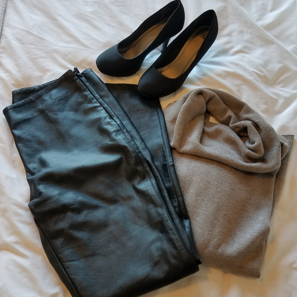 Black faux leather high rise leggings by Venus